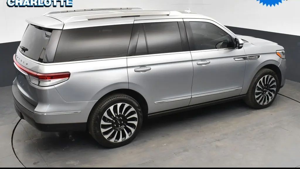 2023 Lincoln Navigator Black Label