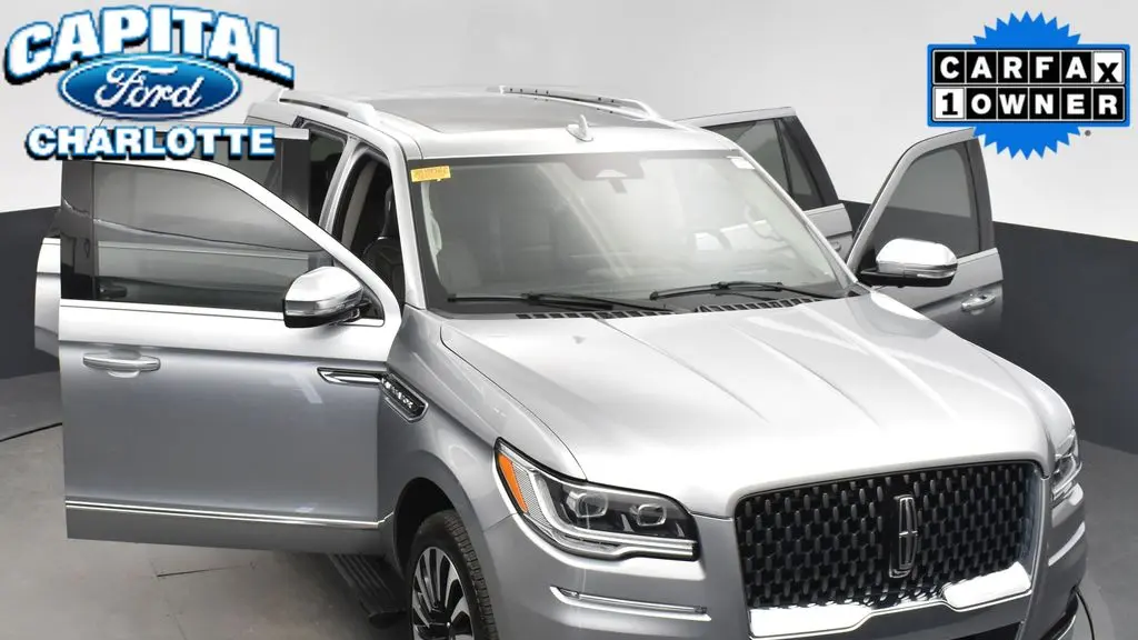 2023 Lincoln Navigator Black Label
