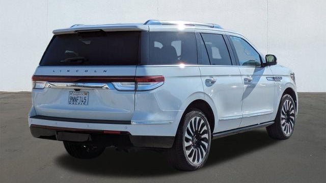 2024 Lincoln Navigator Black Label
