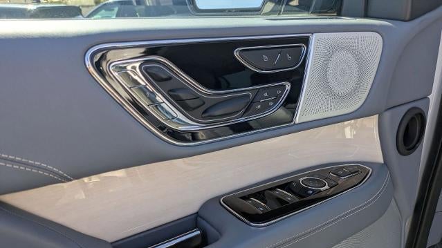 2024 Lincoln Navigator Black Label
