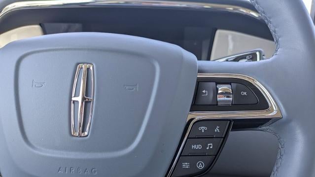 2024 Lincoln Navigator Black Label