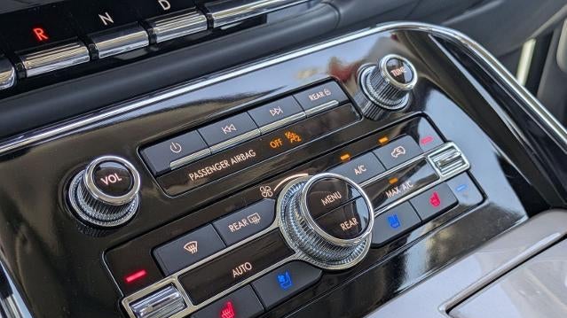 2024 Lincoln Navigator Black Label