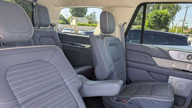 2024 Lincoln Navigator Black Label
