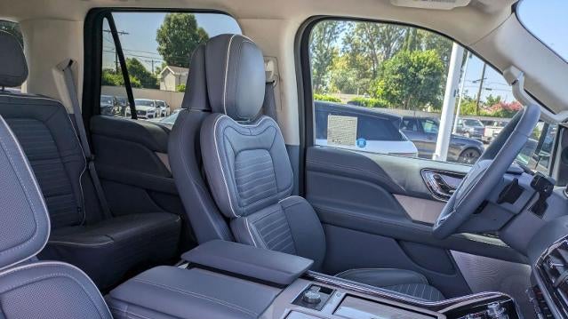 2024 Lincoln Navigator Black Label