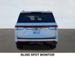 2024 Navigator Thumbnail 4