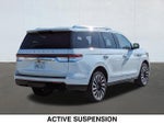 2024 Navigator Thumbnail 5