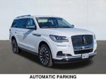 2024 Navigator Thumbnail 7
