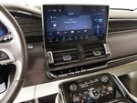 2024 Navigator Thumbnail 5