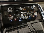 2024 Navigator Thumbnail 8