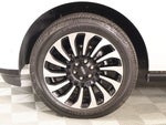 2024 Navigator Thumbnail 20