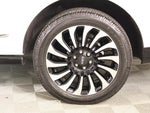 2024 Navigator Thumbnail 21