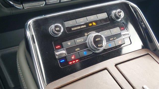 2024 Lincoln Navigator Black Label