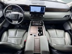 2024 Navigator Thumbnail 16