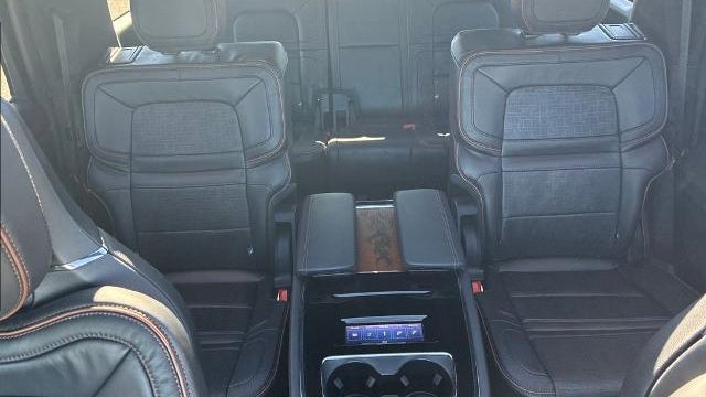 2024 Lincoln Navigator Black Label