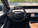 2025 Navigator Thumbnail 16