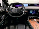 2025 Navigator Thumbnail 6