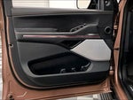 2025 Navigator Thumbnail 20