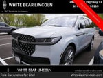 2025 Navigator Thumbnail 1