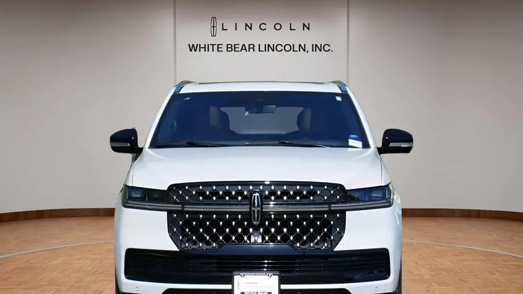 2025 Lincoln Navigator Black Label
