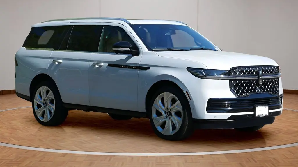 2025 Lincoln Navigator Black Label