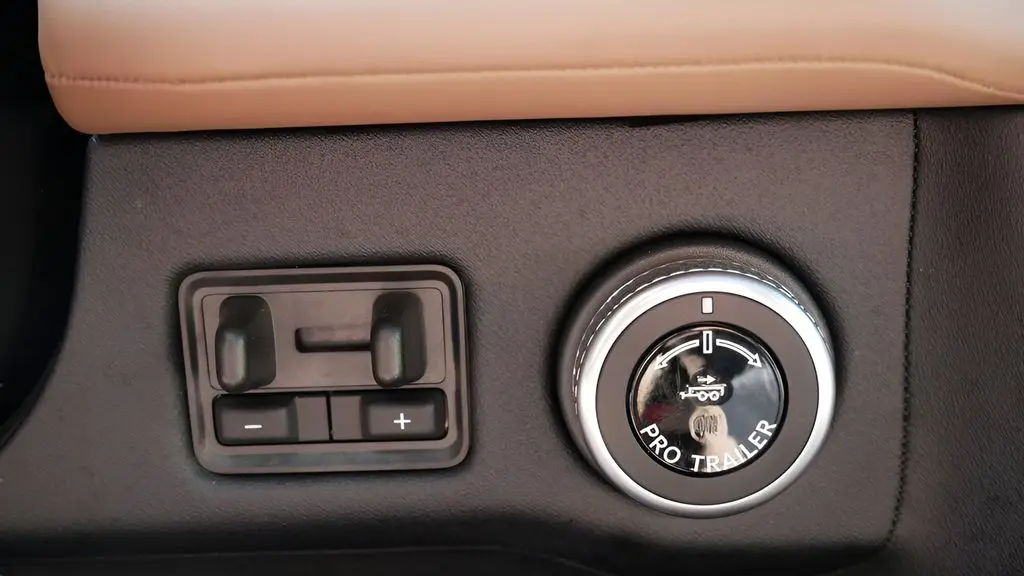 2025 Lincoln Navigator Black Label