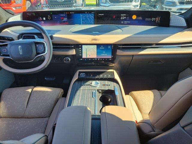 2026 Lincoln Navigator - $109,495