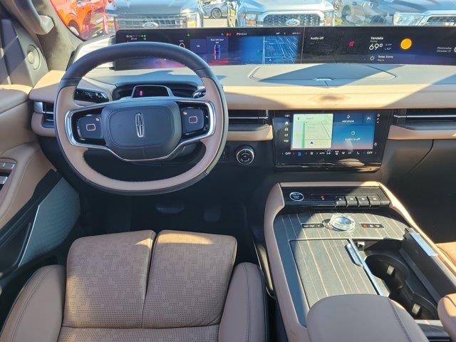 2026 Lincoln Navigator - $109,495