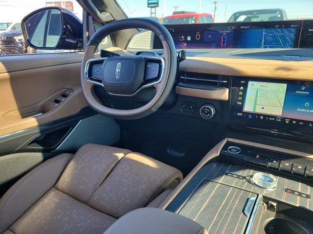 2026 Lincoln Navigator - $109,495