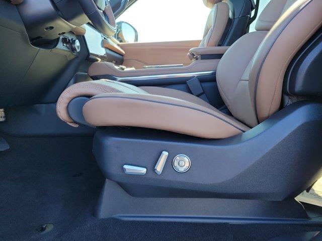 2026 Lincoln Navigator - $109,495
