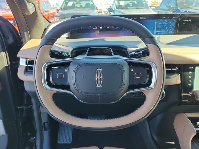 2026 Lincoln Navigator - $109,495