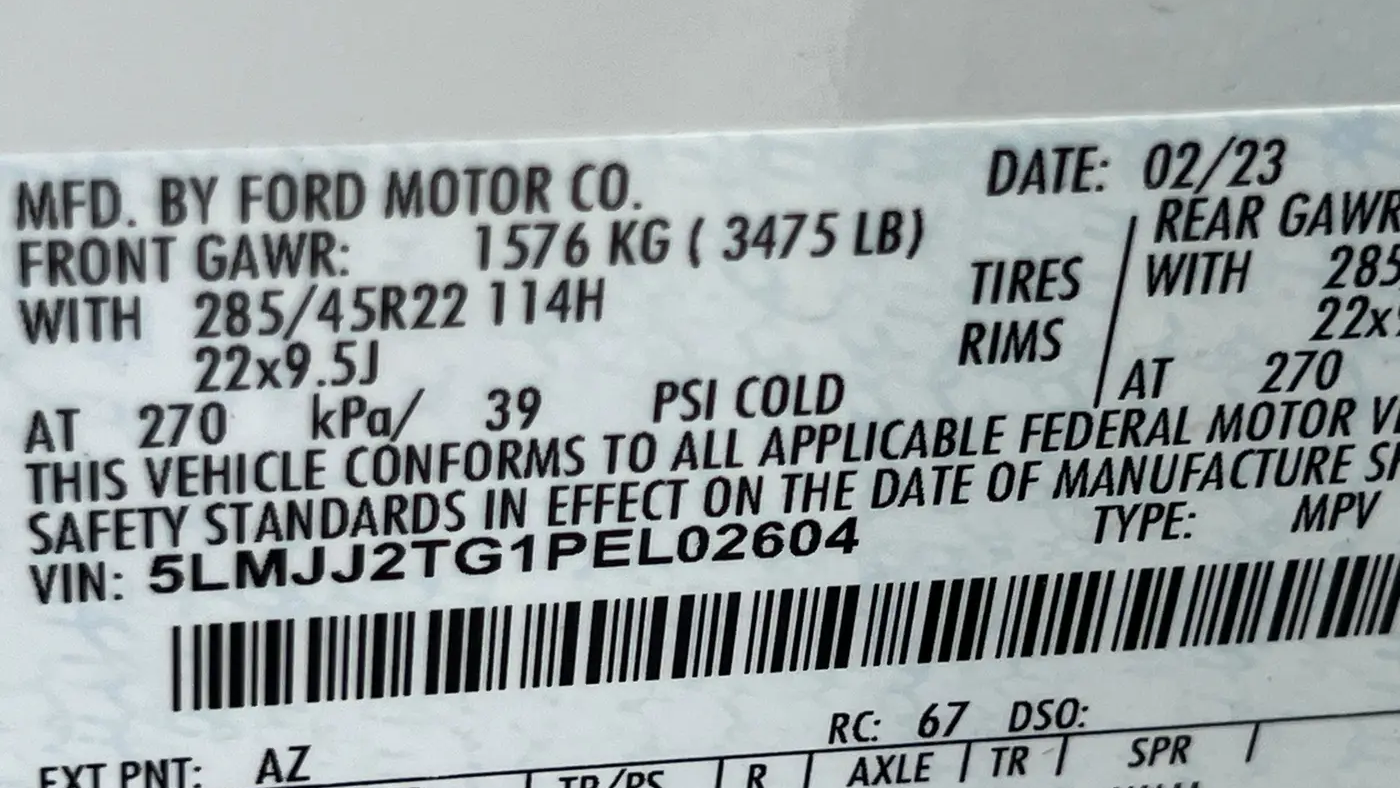 2023 Lincoln Navigator Black Label