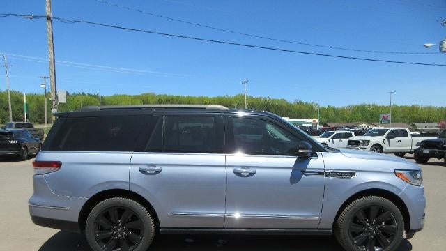 2023 Lincoln Navigator Black Label