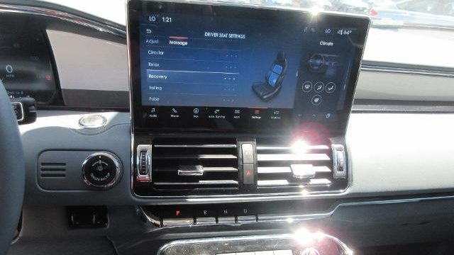 2023 Lincoln Navigator Black Label