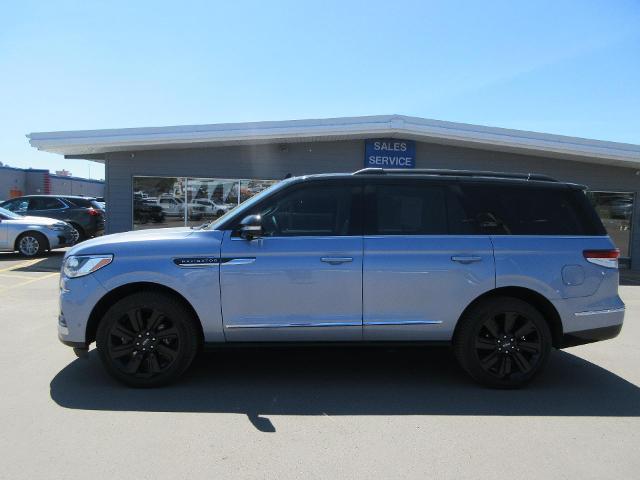 2023 Lincoln Navigator