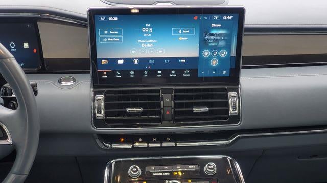 2024 Lincoln Navigator Black Label