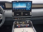 2024 Navigator Thumbnail 31