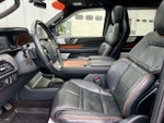 2024 Navigator Thumbnail 18