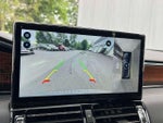 2024 Navigator Thumbnail 32