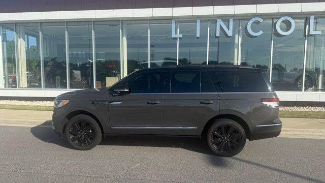 2024 Lincoln Navigator Black Label