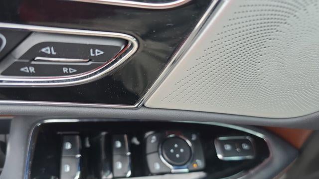 2024 Lincoln Navigator Black Label