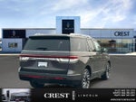 2024 Navigator Thumbnail 3