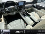 2024 Navigator Thumbnail 10