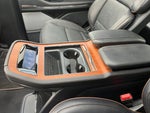 2025 Navigator Thumbnail 13