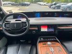 2025 Navigator Thumbnail 18