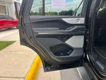 2025 Navigator Thumbnail 20