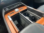 2025 Navigator Thumbnail 37