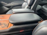 2025 Navigator Thumbnail 38