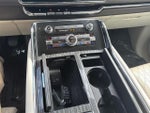 2023 Navigator Thumbnail 21