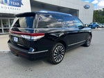 2023 Navigator Thumbnail 6
