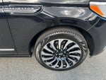 2023 Navigator Thumbnail 8